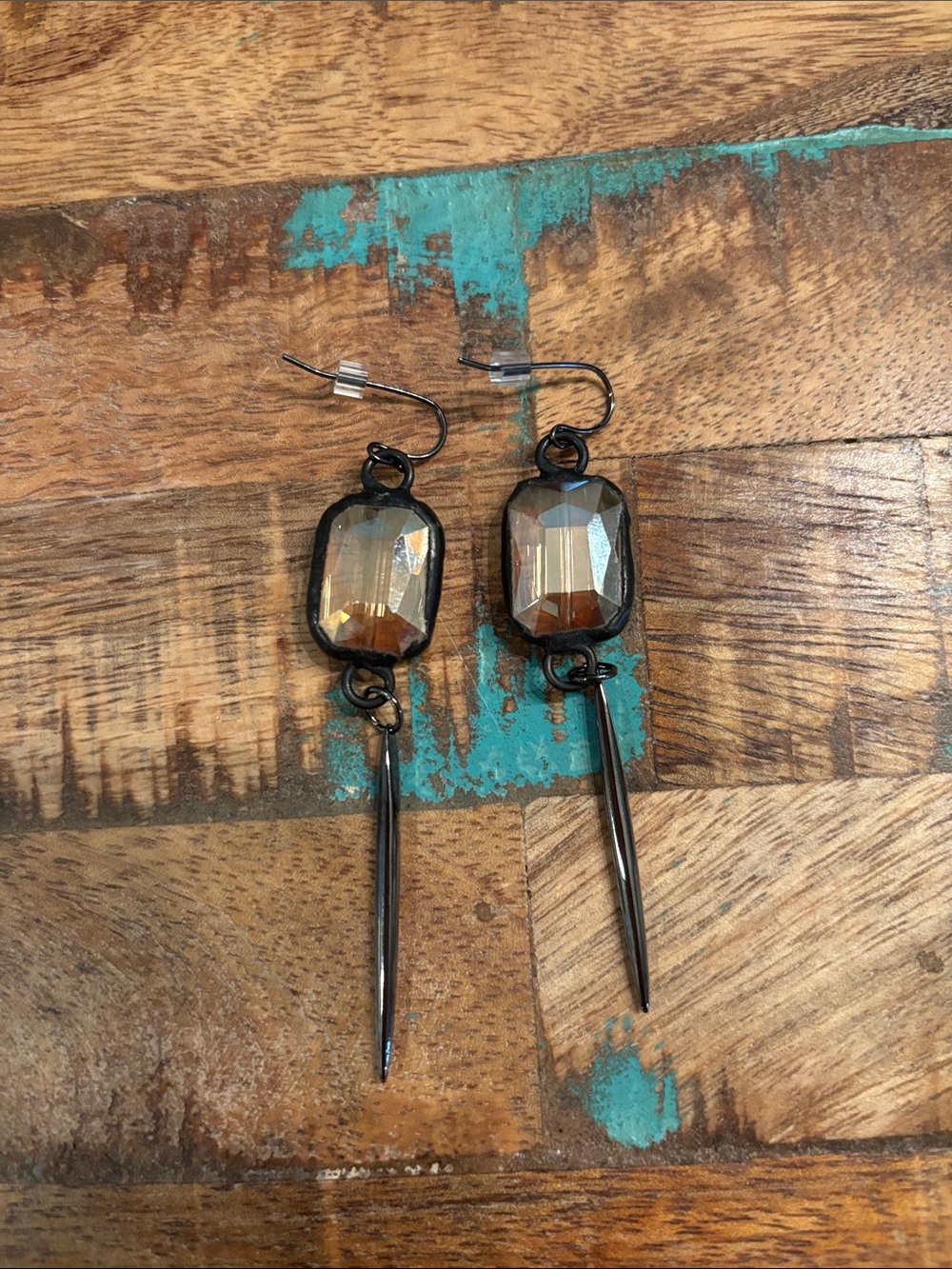 Nikko Blu Soldered Spike Drop Earrings Champagne MSRP $121